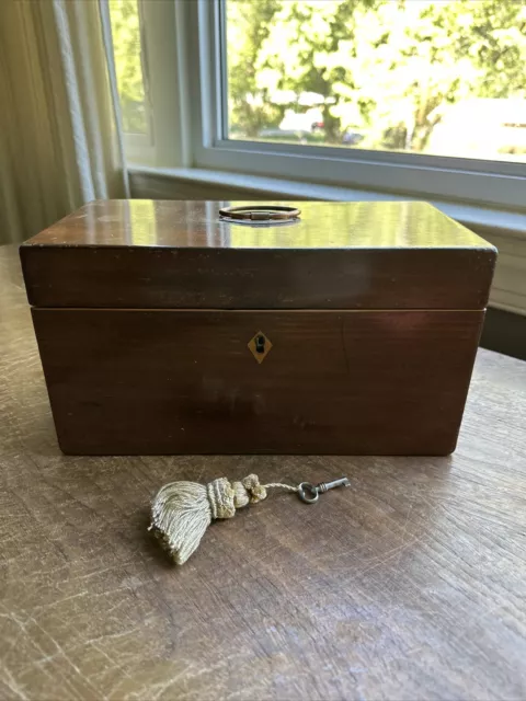 Antique Georgian Period 3 Compartment Mahogany Tea Caddy W/ Key And Tin Liners