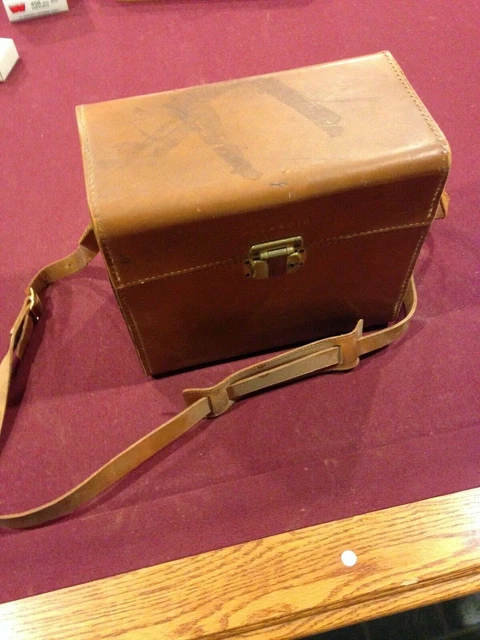 POLAROID LAND CAMERA - VINTAGE Model 80 A, with original leather case