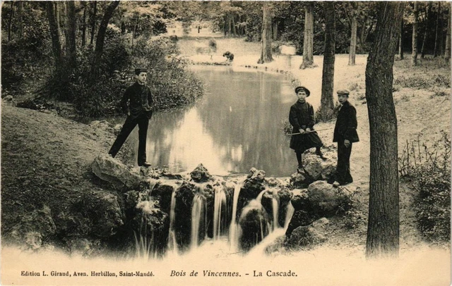 CPA PARIS 12th Bois de VINVENNES La Cascade (672571)