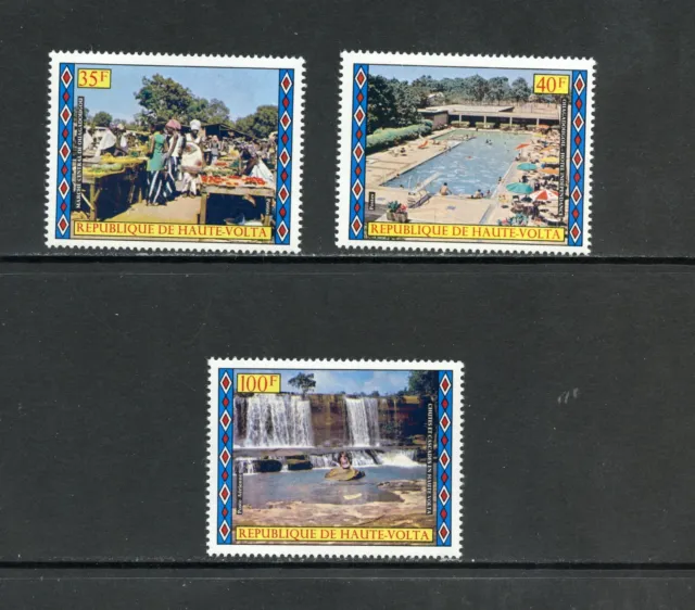 R2435 Burkina Faso 1973 Tourisme, Chutes D'Eau 3v. MNH