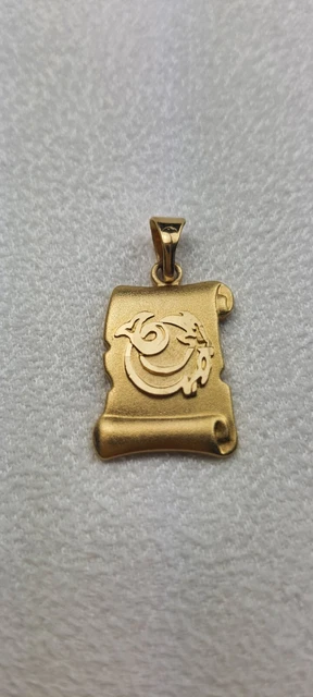 MÉDAILLE PARCHEMIN JE t'aime neuve plaqué or 3mc poinçon 2,57gr 1,8x1,5cm EUR 15,00 - FR