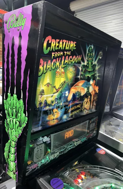 Creature From the Black Lagoon Pinball Machine Bally 1992 Free Shipping LEDS