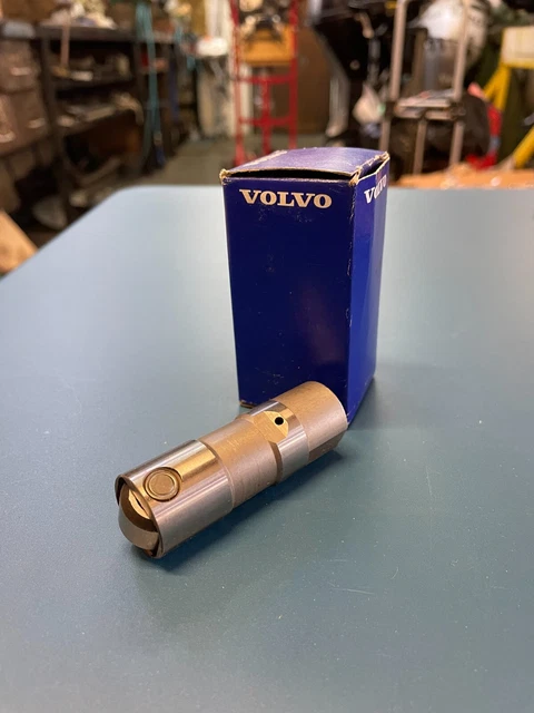 Poussoir hydraulique 3856127 VOLVO PENTA - NEUF. Hydraulic Lifter/Tappet - NEW