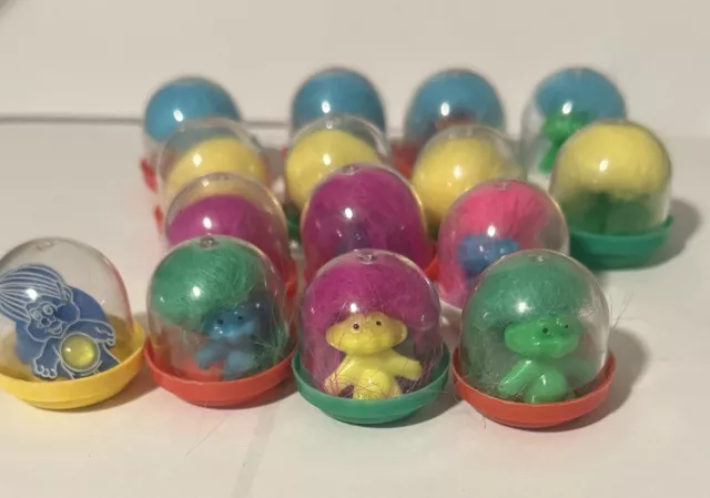 Lot of 15 Vtg Miniature Toy Trolls… 1.5 Inch Vending/Gumball Machine Capsules