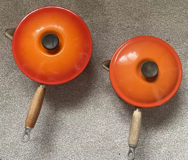 Le Creuset Topf Gusseisen Emaille 20 & 22 Auslauf vulkanisch orange