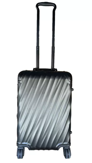 Tumi 19 Degree Aluminum International 4-Wheeled Spinner Carry-On 36860 Black