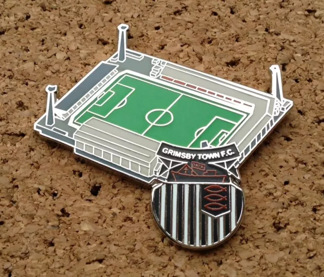 Grimsby Town FC - Blundell Park Stadium Pin/Badge