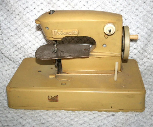 Ancienne Machine à Coudre Miniature Pour Enfant - Ma Cousette - Jouet Vintage - Déco Rétro Chambre