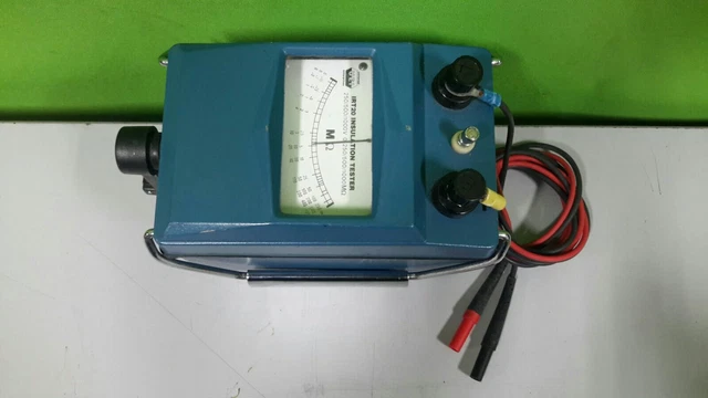 UEI Test Instruments IRT20 Isolation Résistance Testeur 250v 500v 1000v