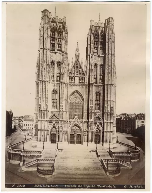 Belgique, Bruxelles, la cathédrale des Saints Michel et Gudule Vintage albumen p