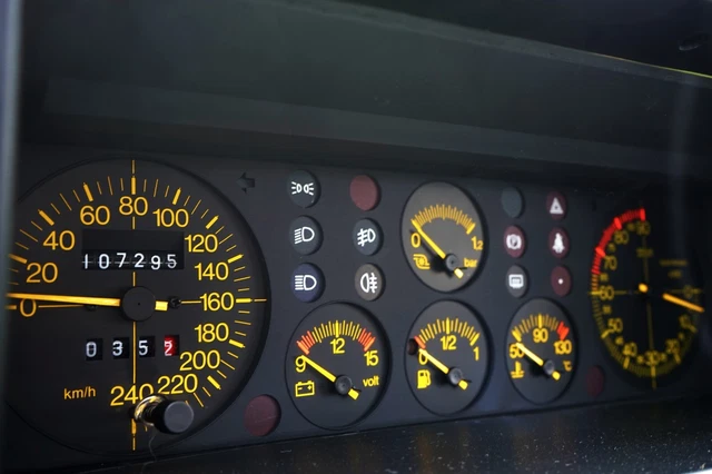 Lancia delta hf integrale 16v 8