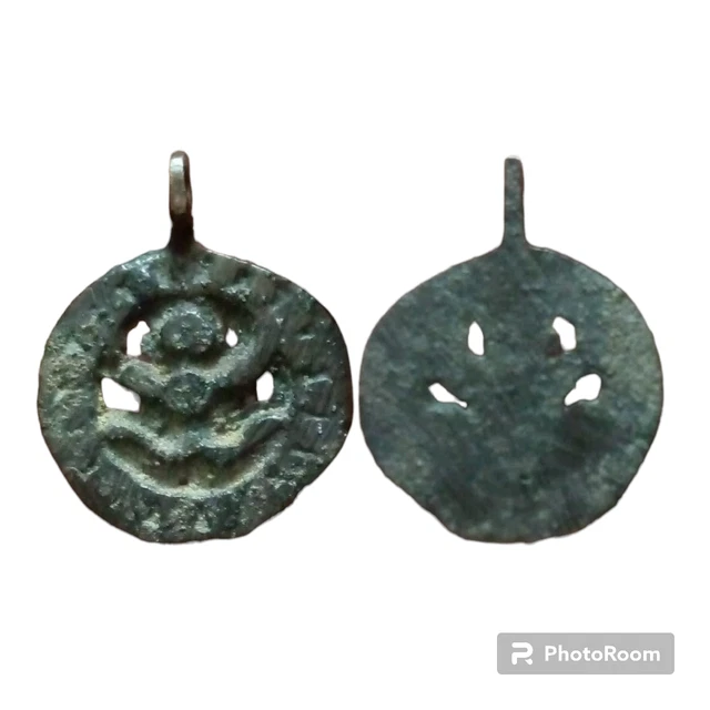 Ancient Bactrian Greek Bronze Pendant 200-300 BC With No Reserve Price