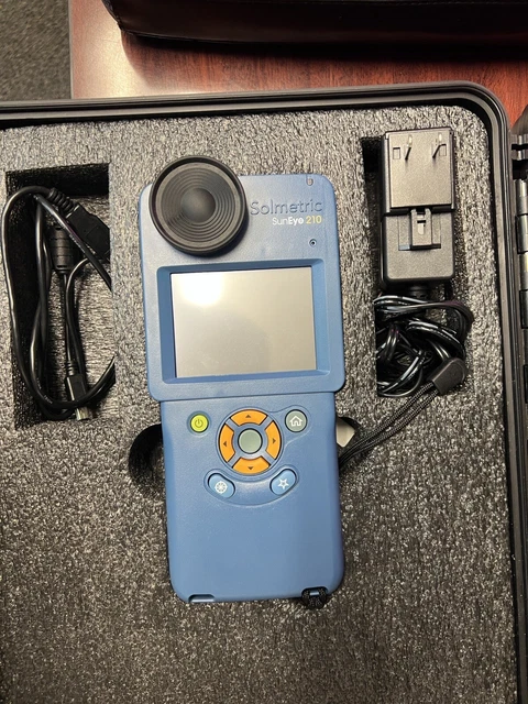 Solmetric Suneye 210 Shade Analysis Tool - with cables and hard case.