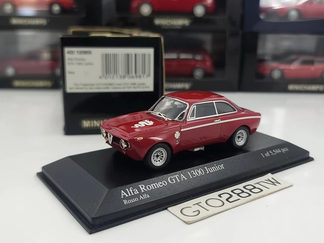 Modèle réduit Alfa Romeo - Giulia Gt 1300 Gta Junior 1971 - Jaune 1/18 Modèle réduit Alfa Romeo - Giulia Gt 1300 Gta Junior 1971 - Jaune 1/18