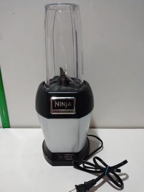 https://www.picclickimg.com/4-4AAOSwGedkQ8z8/Nutri-Ninja-Professional-Blender-900-Watts-W-Nutri.webp