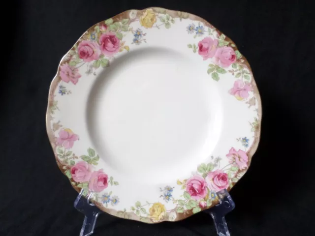 Royal Doulton. English Rose. Small Plate. (16.5cm). D6071. Made In England.