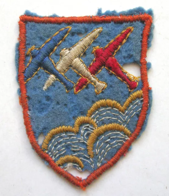 ANCIEN INSIGNE TISSU ECUSSON ARMEE DE L' AIR AVIATION - hauteur : 5,8cm