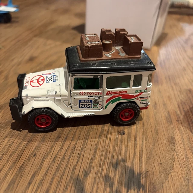 Majorette Toyota Land Cruiser 4x4 – Échelle 1/36, Diecast Vintage, Occasion