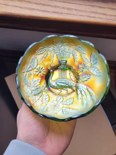 Nice Green Northwood Carnival Glass Peacock & Urn Small Ice Cream Bowl