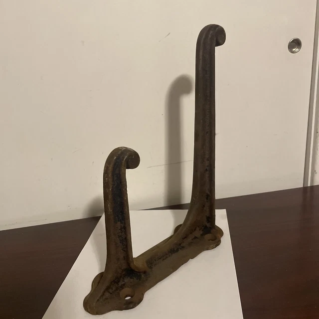 ANTIQUE CAST IRON HARNESS HOOKS LARGE 11 1/2” Tall TACK BRACKET HEAV. 3