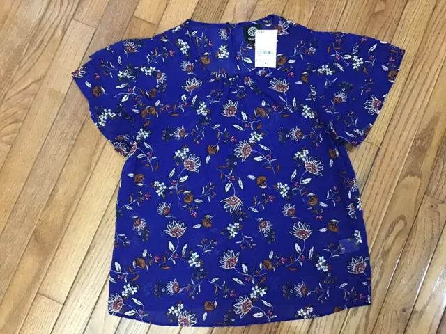 NWT Bobeau Nordstrom Blue Floral Paisley Flutter Sleeve Top, Medium Semi Sheer