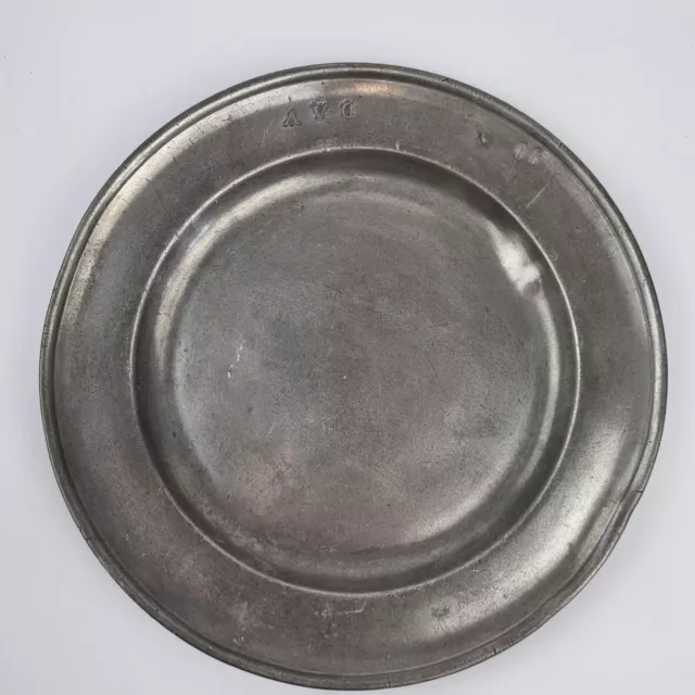 Antique 19th Century Or Earlier Pewter Plate Initialed "AVG" 23cm Diameter