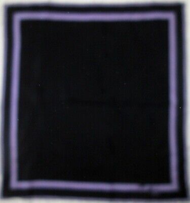 Lanvin Lanvin  Foulard  100% soie  en TBEG vintage authentique 74x77 cm 