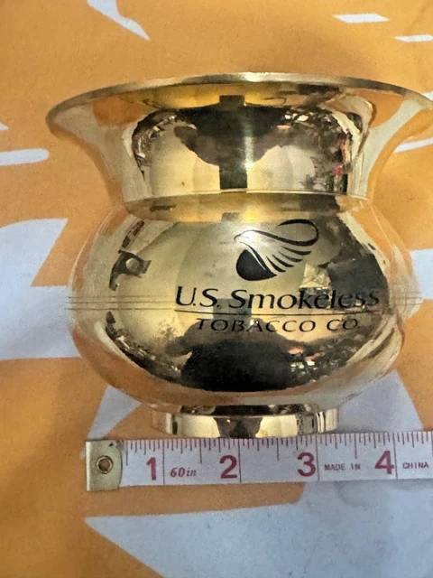 us tobacco co spittoon Brass U.S. Smokeless Tobacco Company Spittoon