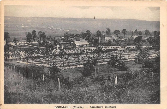 Cpa 51 Dormans Cimetiere Militaire