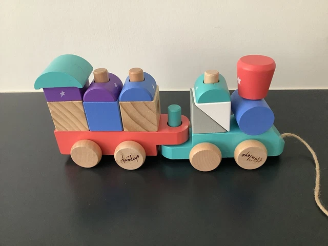 HAMLEYS WOODEN RED Toy Fire engine British Wooden Chunky My First