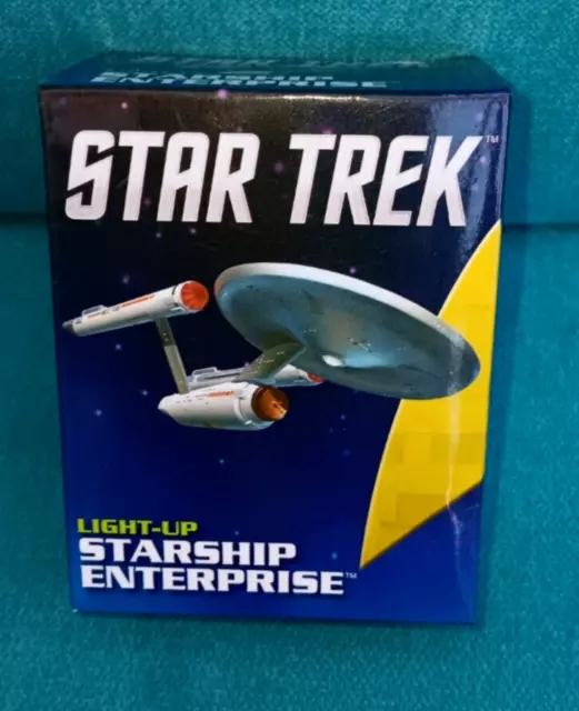 Star Trek: Beleuchtetes Raumschiff Enterprise von Chip Carter 9780762449897 | Brandneu