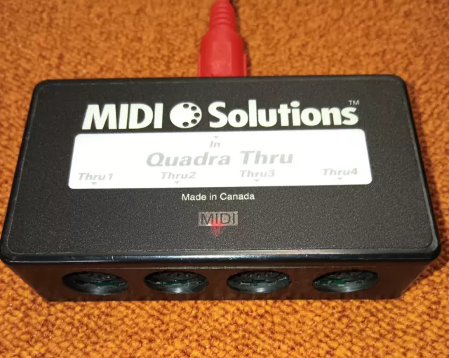 MIDI Solutions Quadra-Thru, 1 in 4 Midi Verteiler