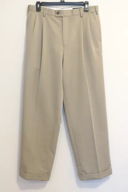 Dockers Premium Men's W32 x L30 Relaxed Fit Khaki Tan Pleated Front Pant