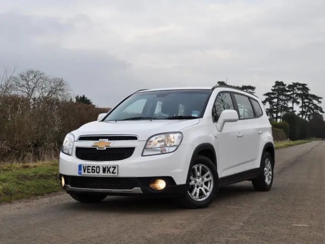 Chevrolet orlando 2011 2012 2013 breaking all parts available IN  WHITE
