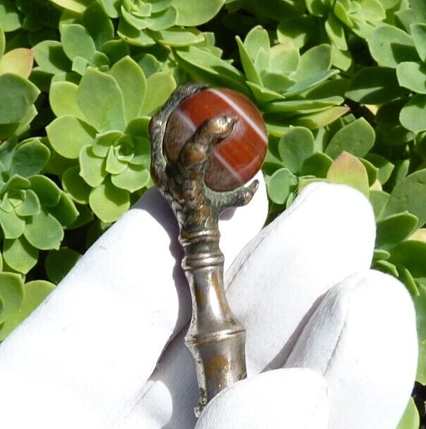 Ancienne Pince à Cravate Vintage – Dorée Avec Armoiries Lion Et Couronne – Bijou Homme
