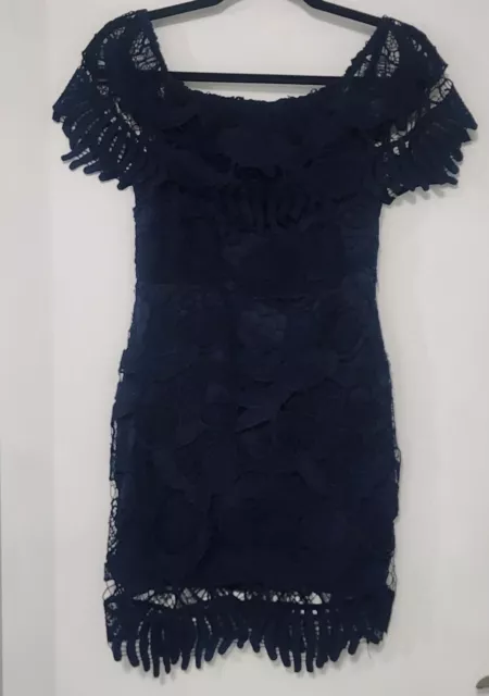 NWOT Soieblu Lace Dress Blue Floral Lace Cocktails Party Sz M On or Off Shoulder