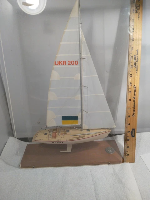 OLD UKRAINE  WORLDS CUP Sailboat Model Americas Cup Yacht Racing Museum PIECE