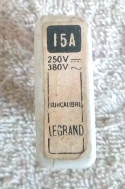 Legrand Ancien Fusible 15 A Laiton et Porcelaine "Neuf"