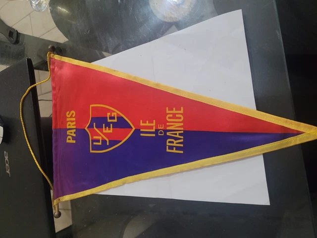 Fanion Football Pennant Vintage Années 70/80 STANDARD DE LIÈGE