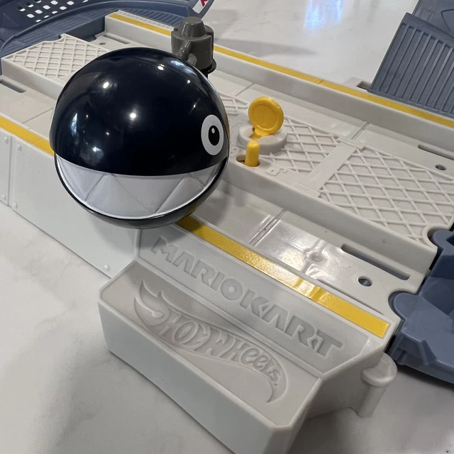 HOT WHEELS MARIO Kart Chain Chomp Track Set Tested Working 25.90