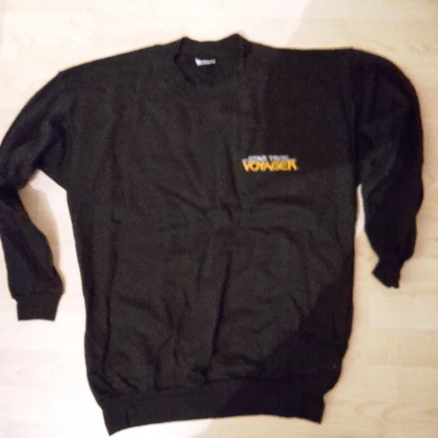 Star Trek Voyager mail away Sweatshirt Official Merchandise - large NEVER WORN