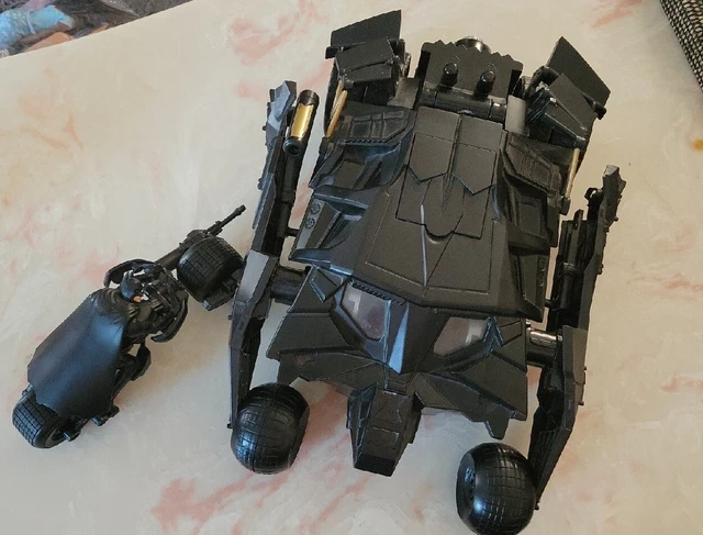 The Dark Knight Stealth Tumbler Launch Batmobile  Batpod Motorcycle (2008) READ