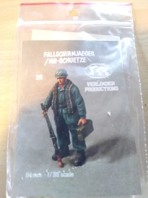 Verlinden 1:35, Fallschirmjäger MG-Schütze