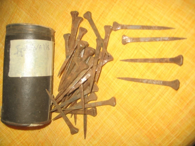 36 Vtg NOS RUSTY 2.5" SQ. CUT NAILS 3/8 x 5/16" + 10 slim  2 7/16"  long .25 x