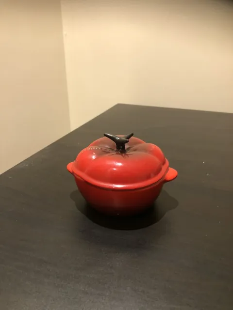 Le Creuset Red Tomato Cocotte Mini Petite Casserole Dish