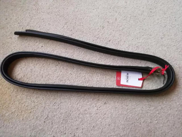 New Albion Stirrup leathers , non stretch wrapped 54" Black