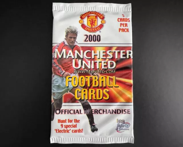 2000 Futera Fans Selection Manchester United Soccer Trading Cards Sealed Pack