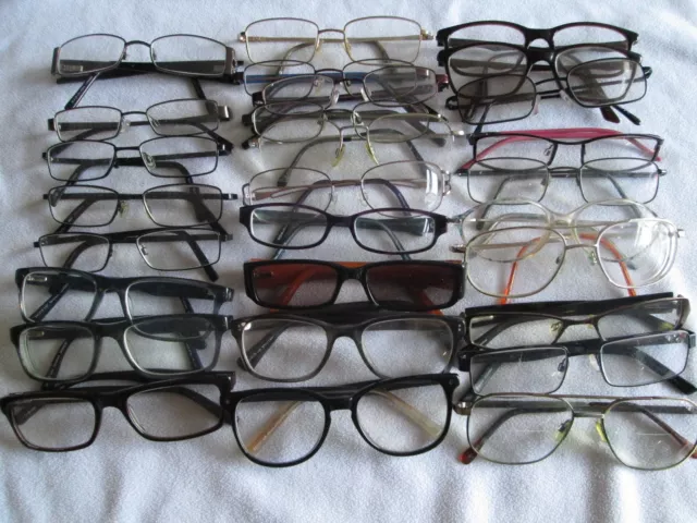 Specsavers glasses frames beginning with the letter A - Aldred,Alice,Archer etc.