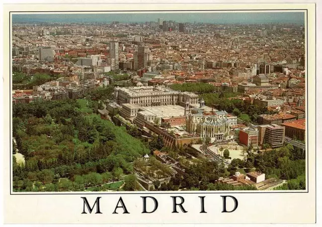 Postal Madrid. Palacio Real. Vista aérea