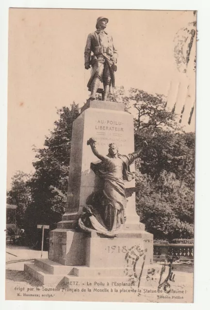 METZ  - Moselle - CPA 57 - Monument du Poilu Liberateur à l' esplanade